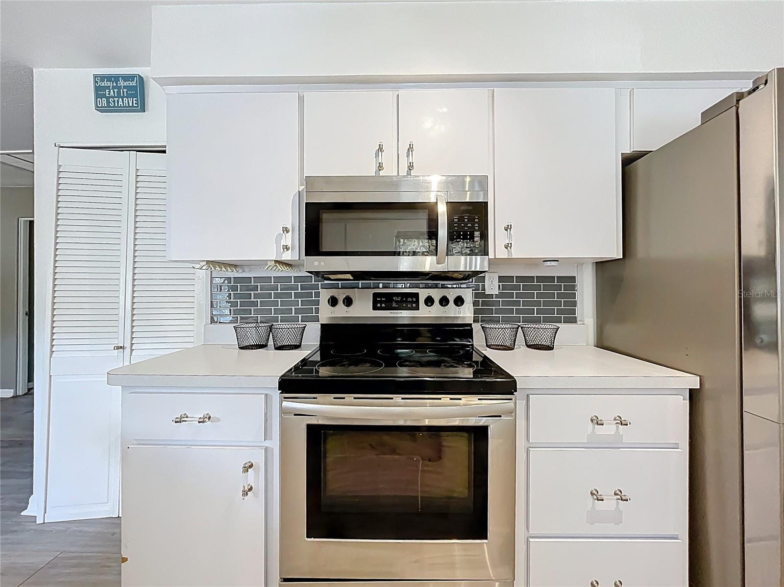 Image 9 of 48 For 320 Seminole Avenue
