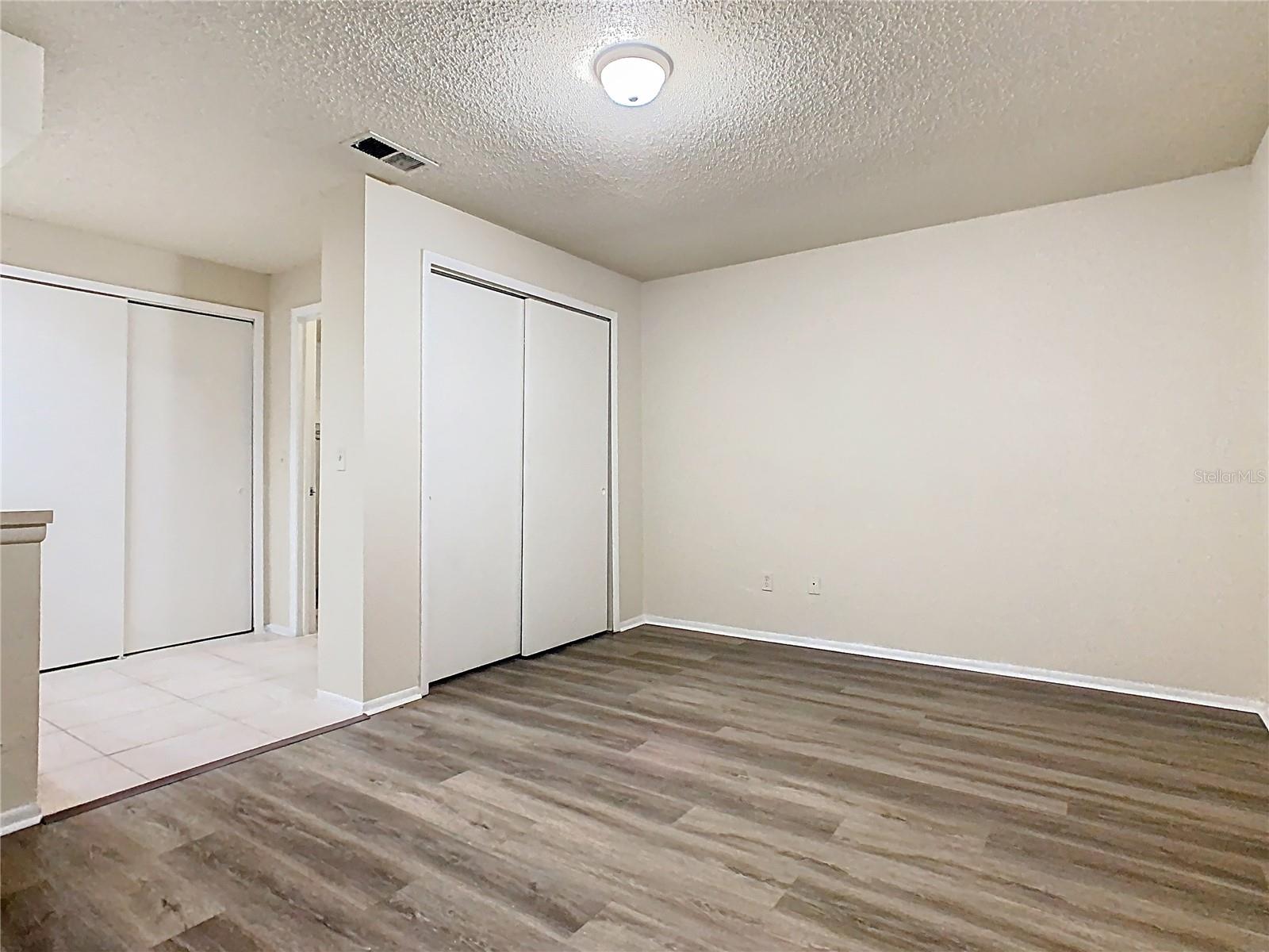 Image 27 of 45 For 7865 Sugar View Court 7865