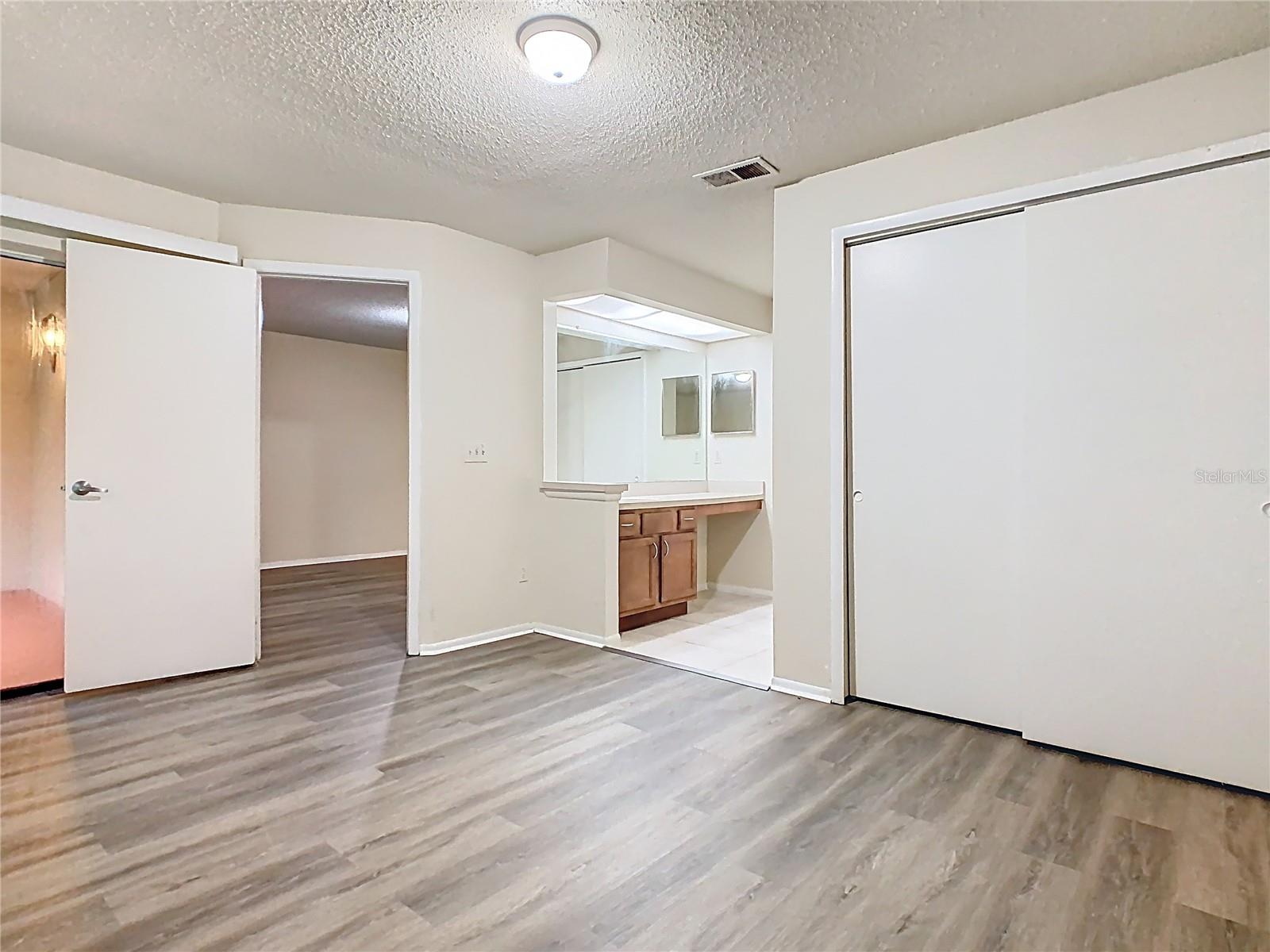 Image 30 of 45 For 7865 Sugar View Court 7865