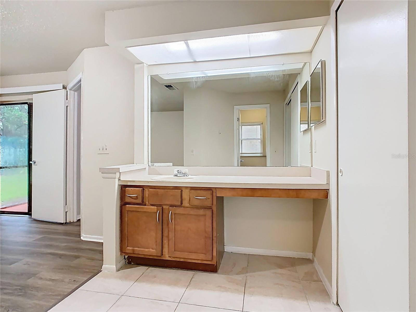 Image 34 of 45 For 7865 Sugar View Court 7865