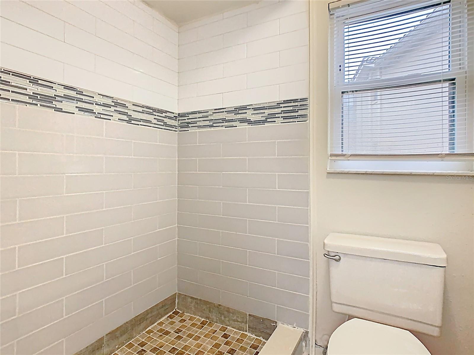 Image 37 of 45 For 7865 Sugar View Court 7865