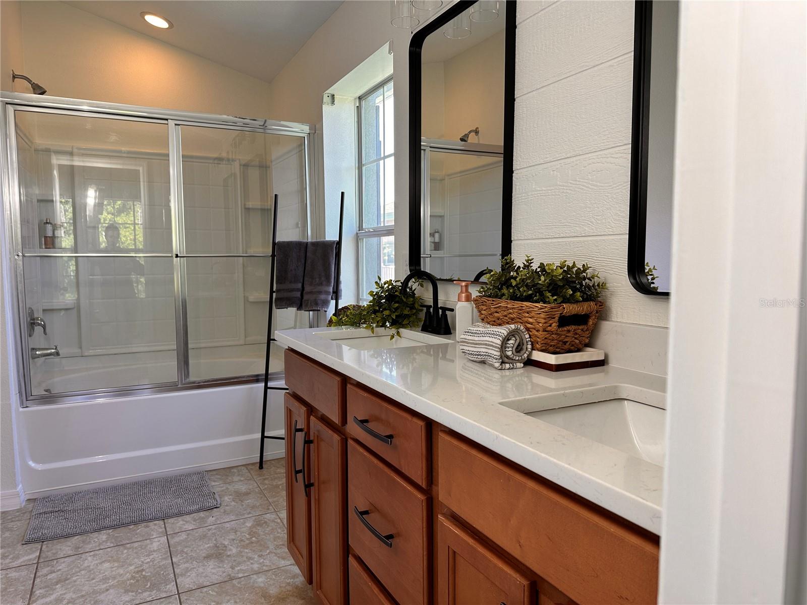 Image 11 of 17 For 10734 Dawson Lily Way S