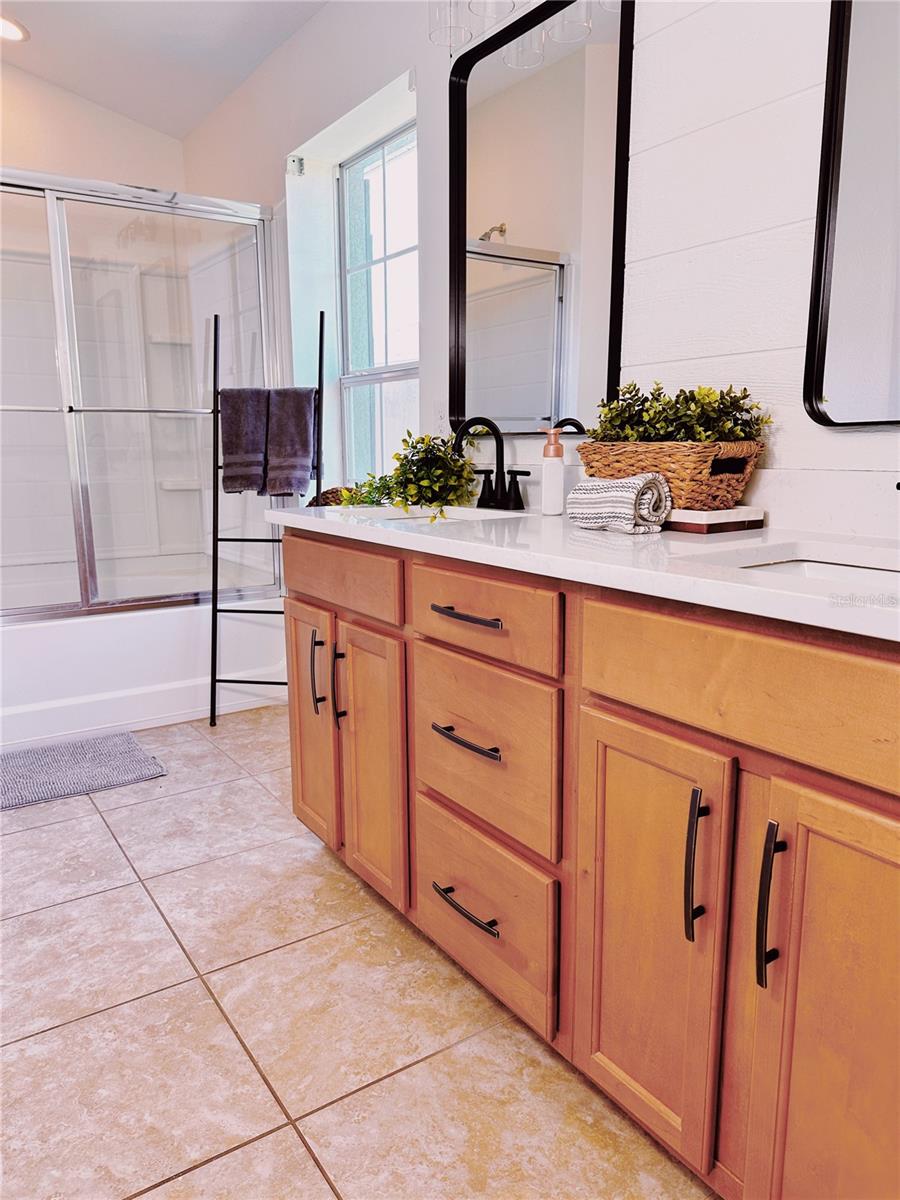 Image 6 of 17 For 10734 Dawson Lily Way S