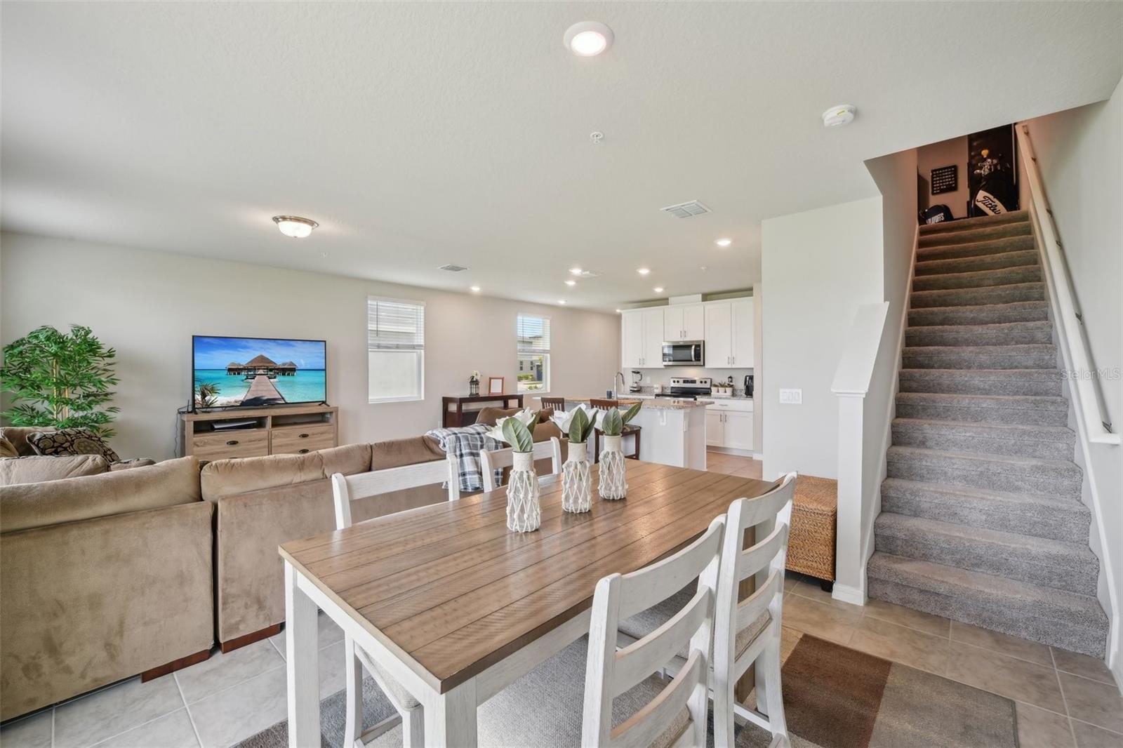 Image 31 of 69 For 2462 Sweet Viburnum Way