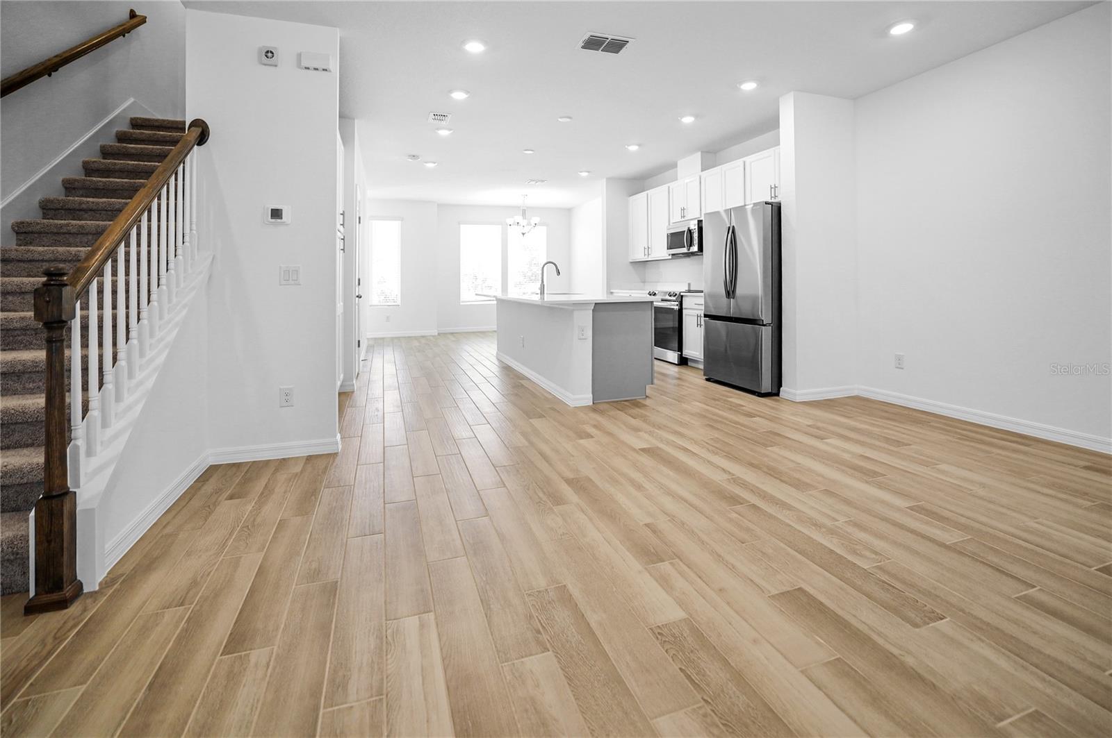 Image 7 of 22 For 6501 Cyrils Drive