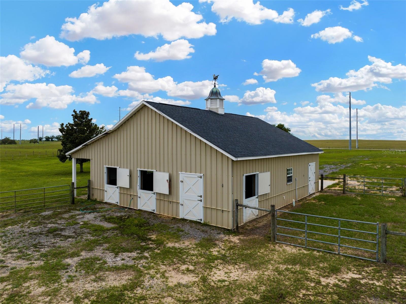 Image 81 of 100 For 2350 Bradbury Road