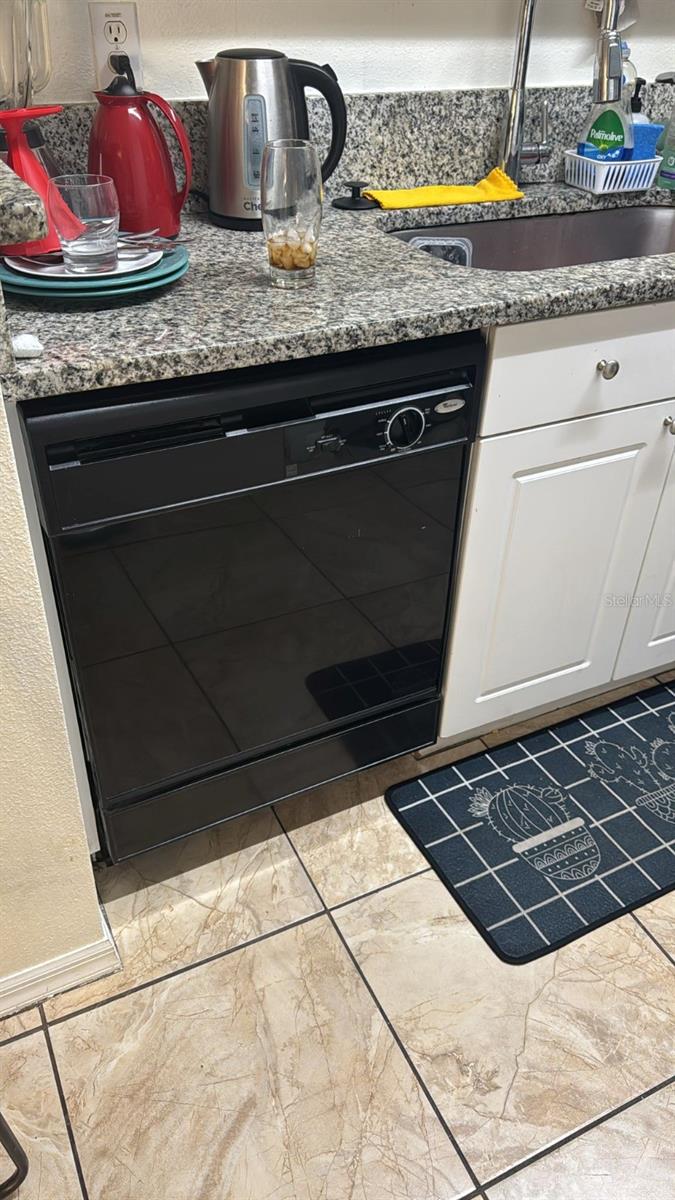 Image 3 of 19 For 8833 Grand Palms Circle A