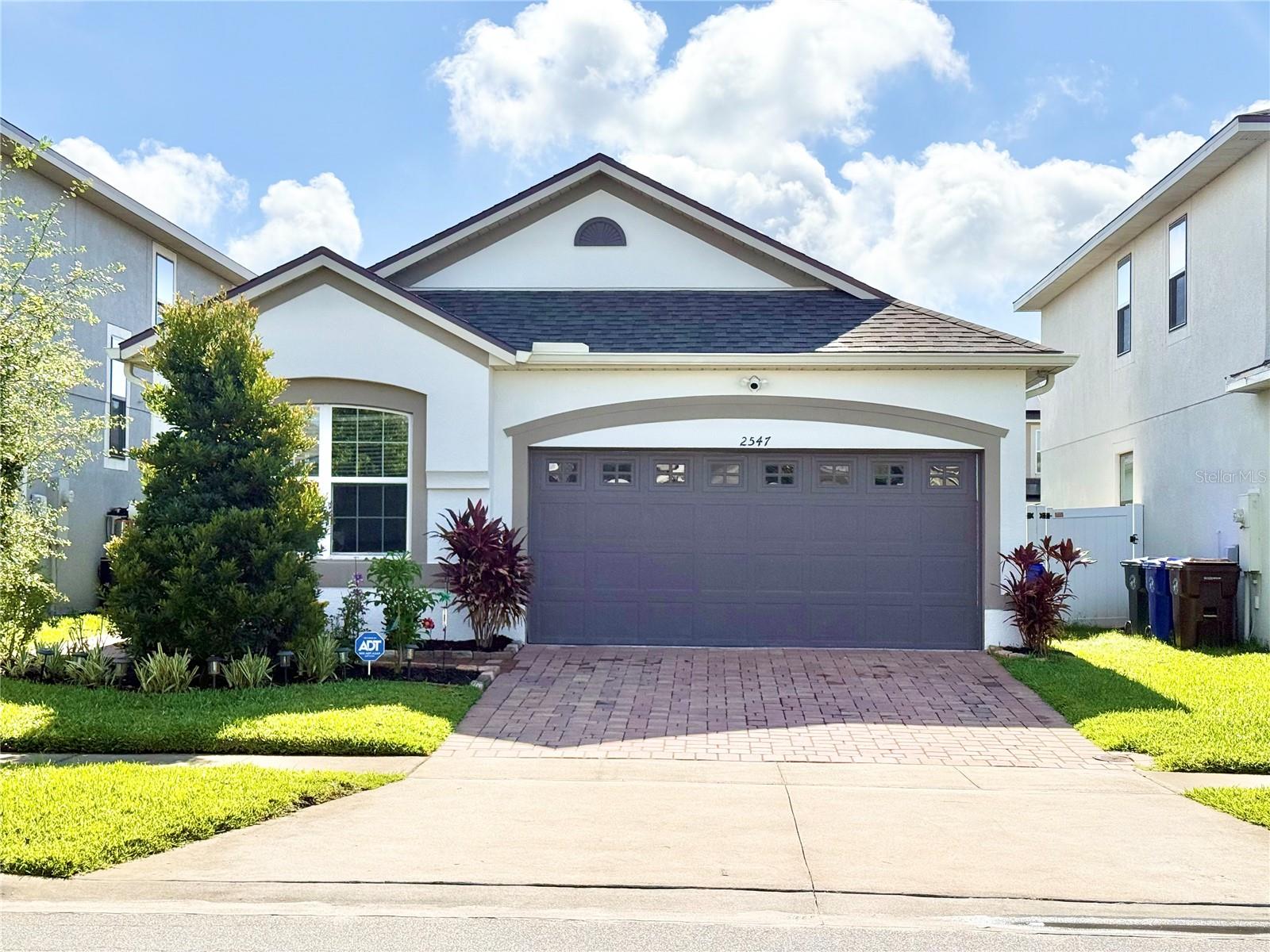 Image 2 of 32 For 2547 Trielle Avenue