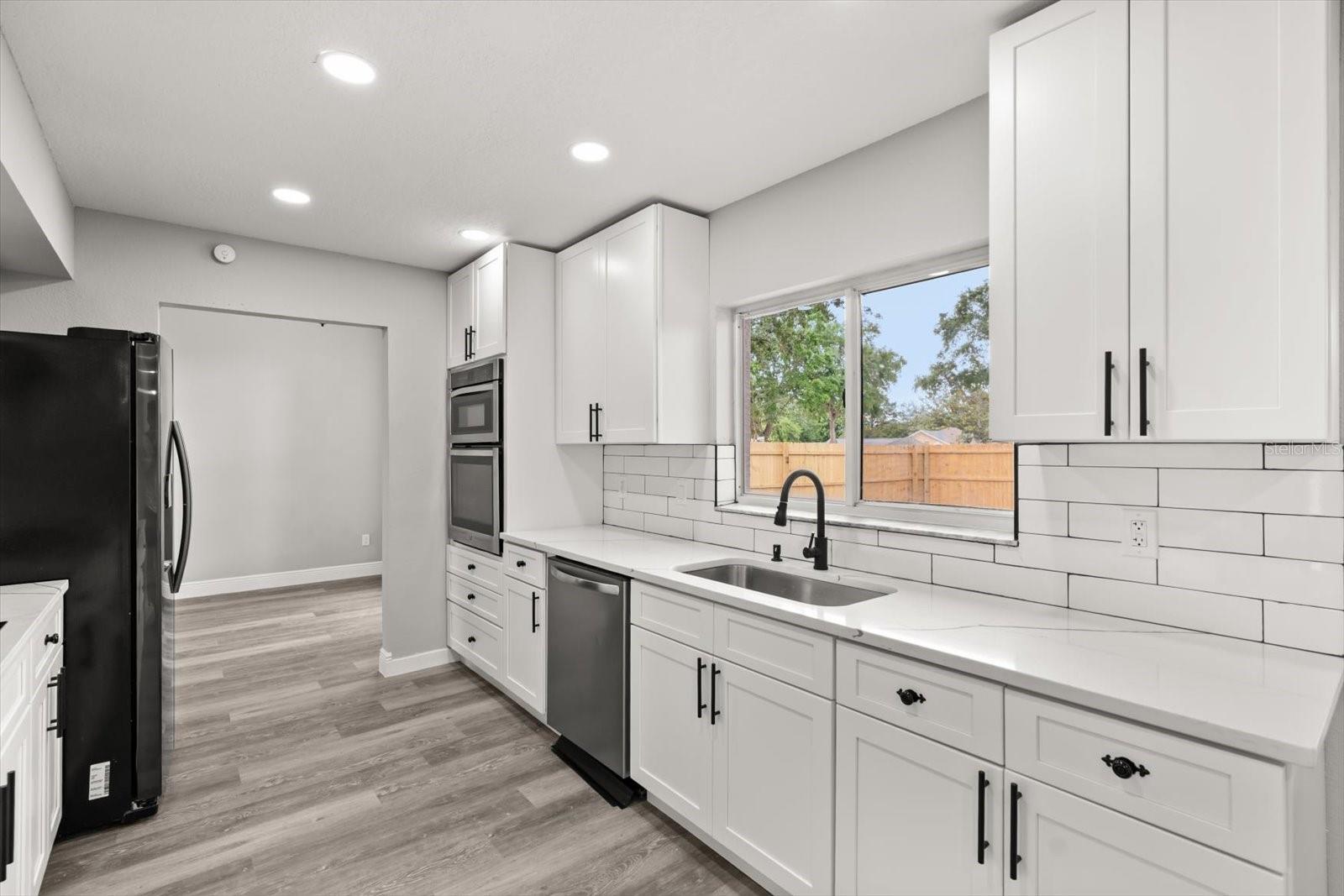 Image 15 of 46 For 2421 Deermeadow Drive