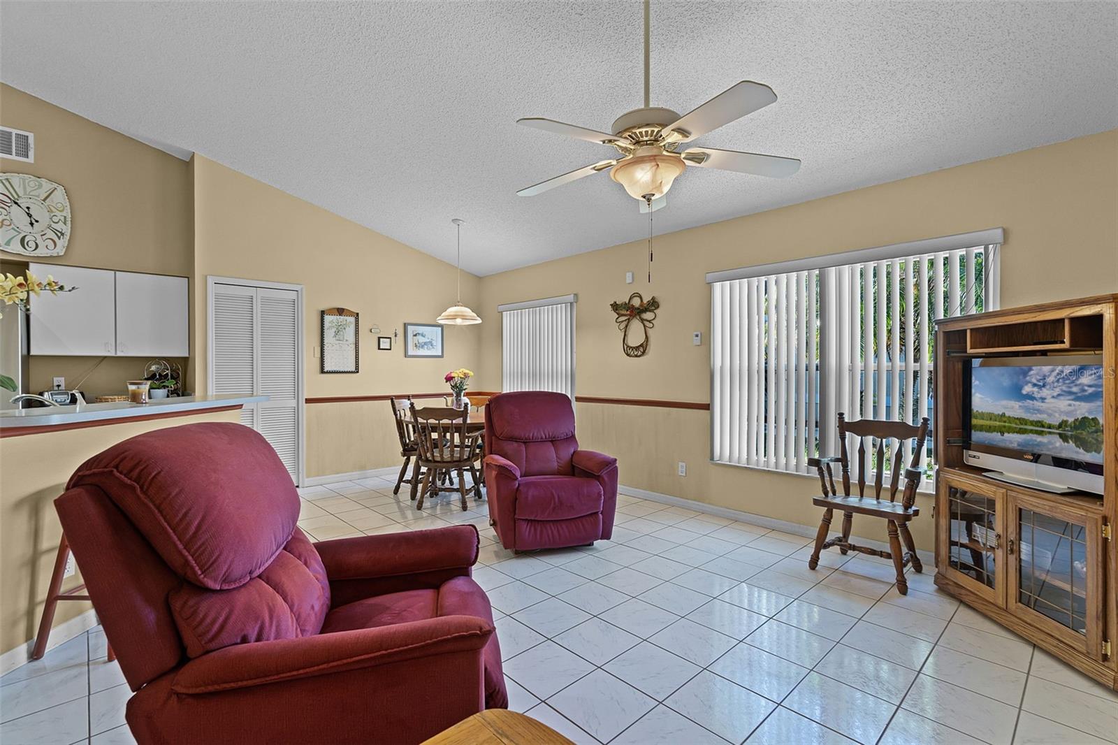 Image 10 of 33 For 11730 Kennington Court