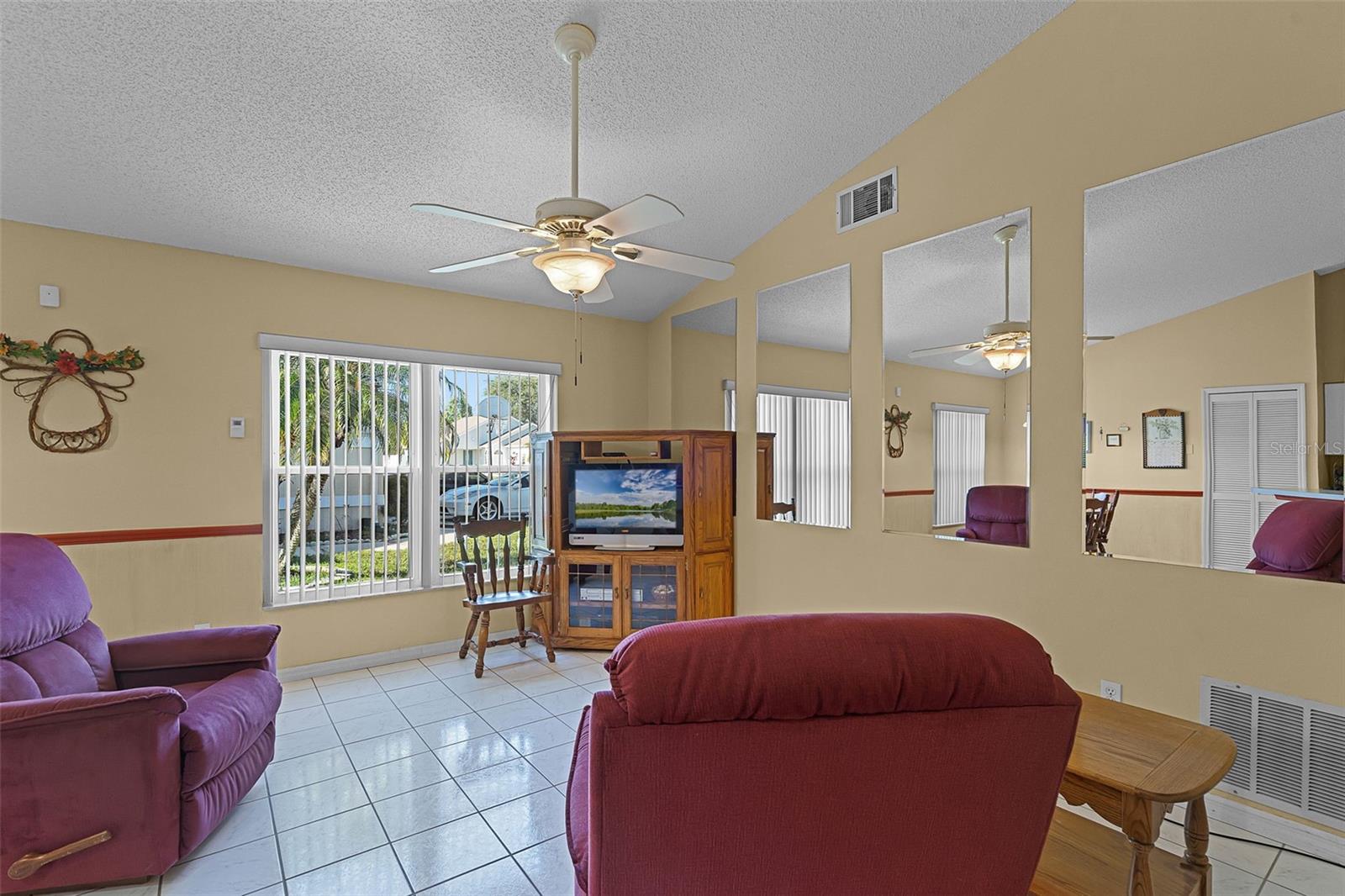 Image 11 of 33 For 11730 Kennington Court