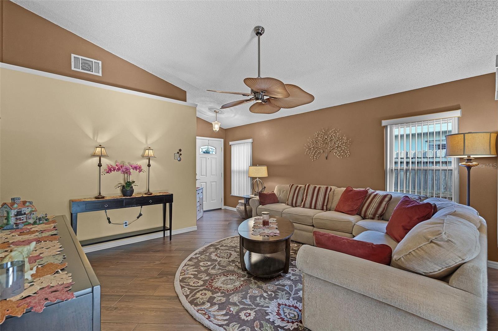 Image 7 of 33 For 11730 Kennington Court