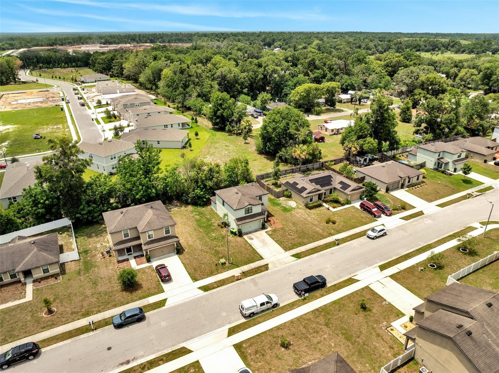 Image 4 of 42 For 320 Southern Winds Boulevard