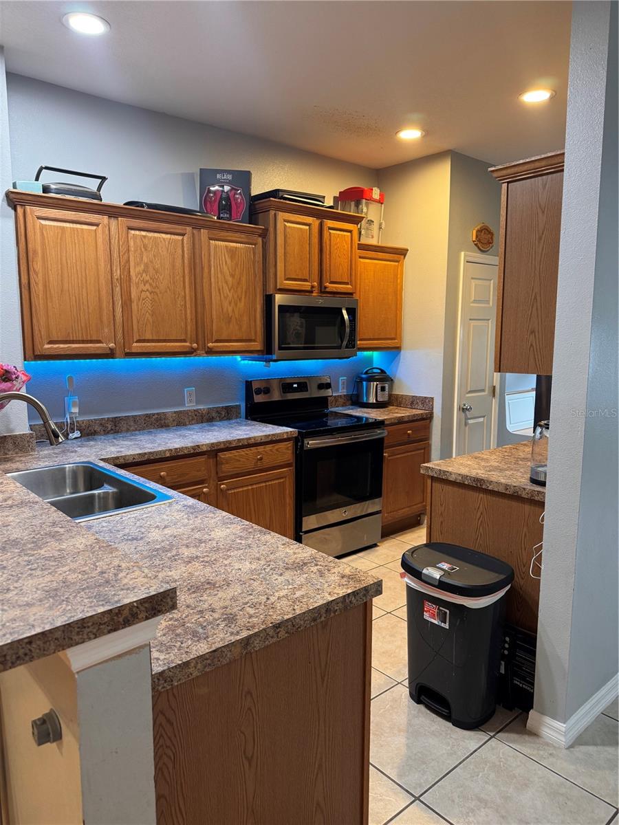 Image 4 of 20 For 4981 Alita Terrace