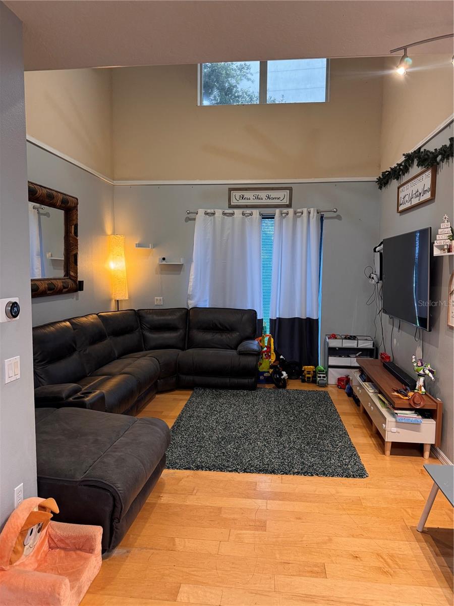 Image 7 of 20 For 4981 Alita Terrace