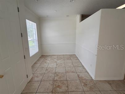 Image 11 of 12 For 433 Graystone Boulevard