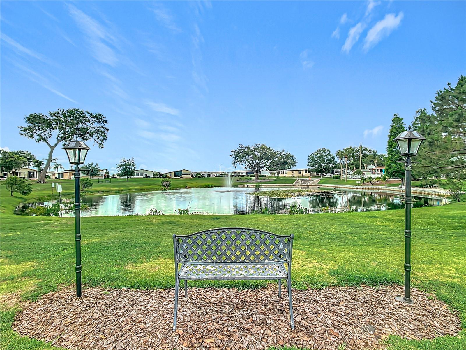 Image 3 of 52 For 6044 Grand Oaks Drive Se