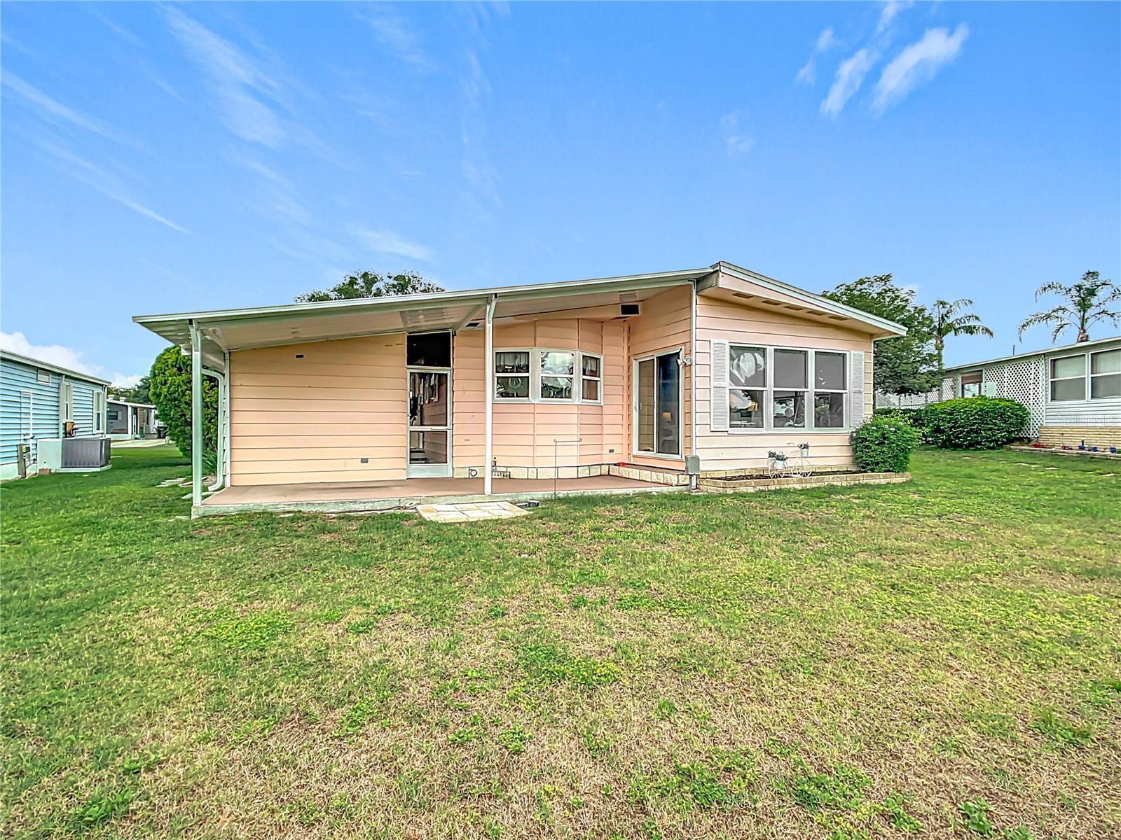 Image 35 of 52 For 6044 Grand Oaks Drive Se