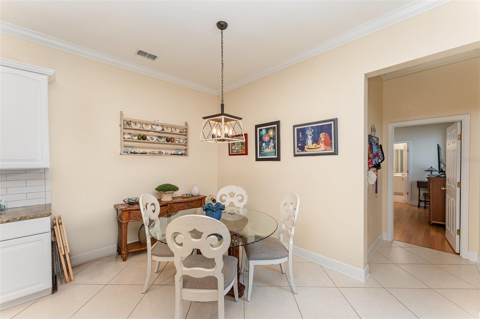Image 18 of 43 For 1321 Artisan Avenue E