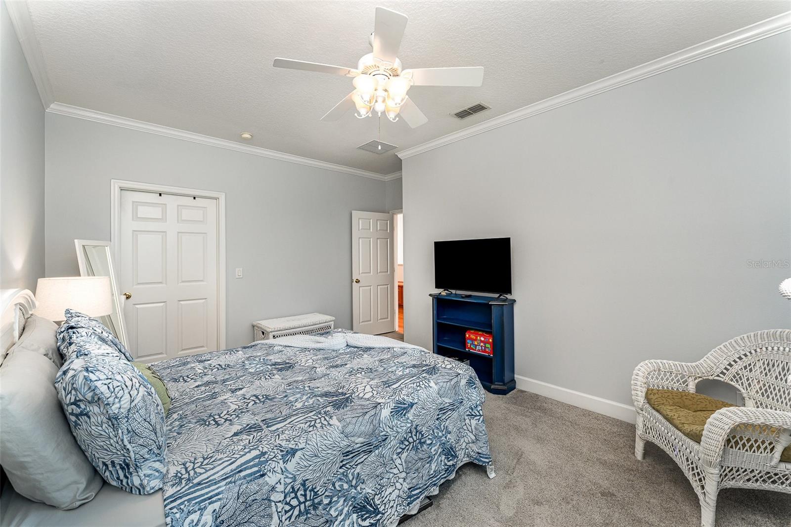 Image 30 of 43 For 1321 Artisan Avenue E