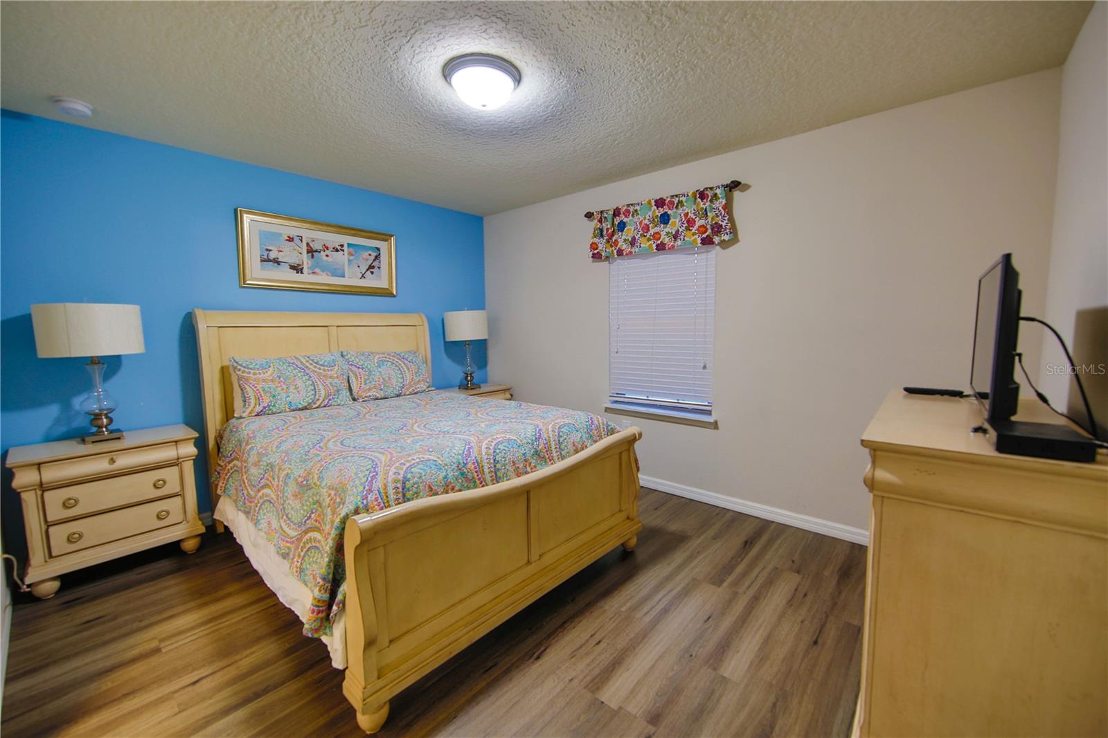 Image 17 of 46 For 8809 Rhodes Street