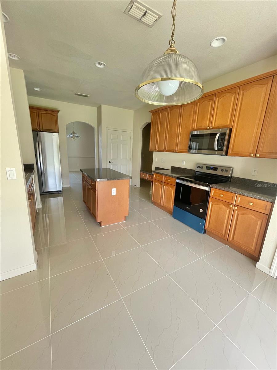 Image 17 of 43 For 2370 Hinsdale Drive