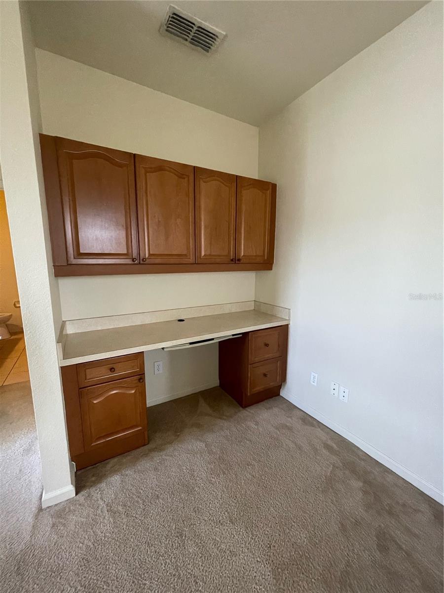 Image 33 of 43 For 2370 Hinsdale Drive