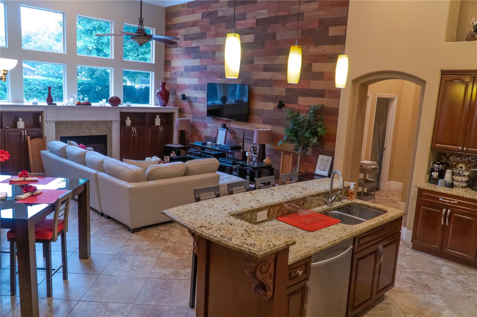 Image 24 of 47 For 8647 Great Cove Drive
