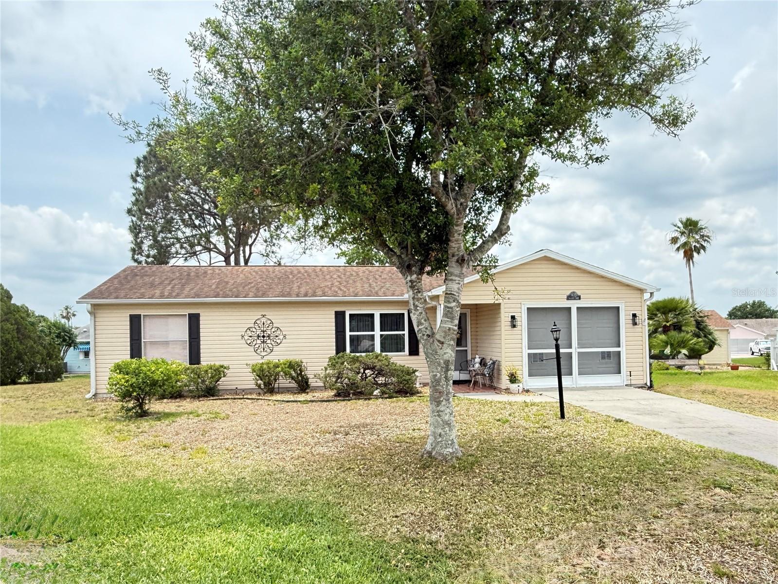 Details for 1410 Sanchez Court, LADY LAKE, FL 32159