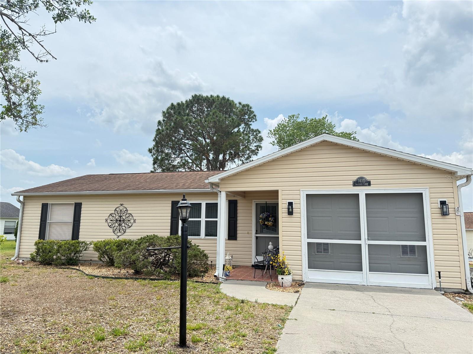 Image 2 of 10 For 1410 Sanchez Court