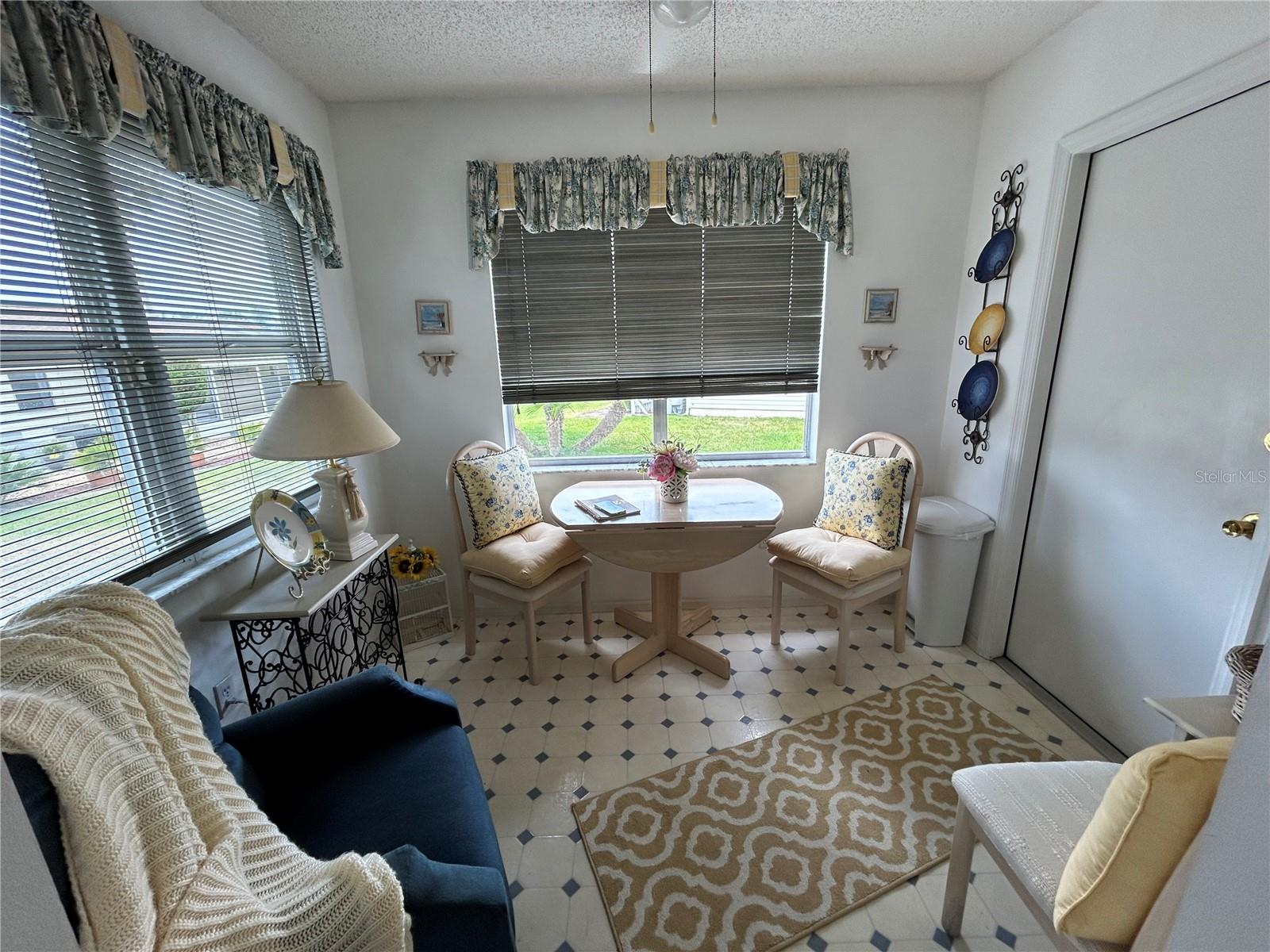 Image 4 of 10 For 1410 Sanchez Court