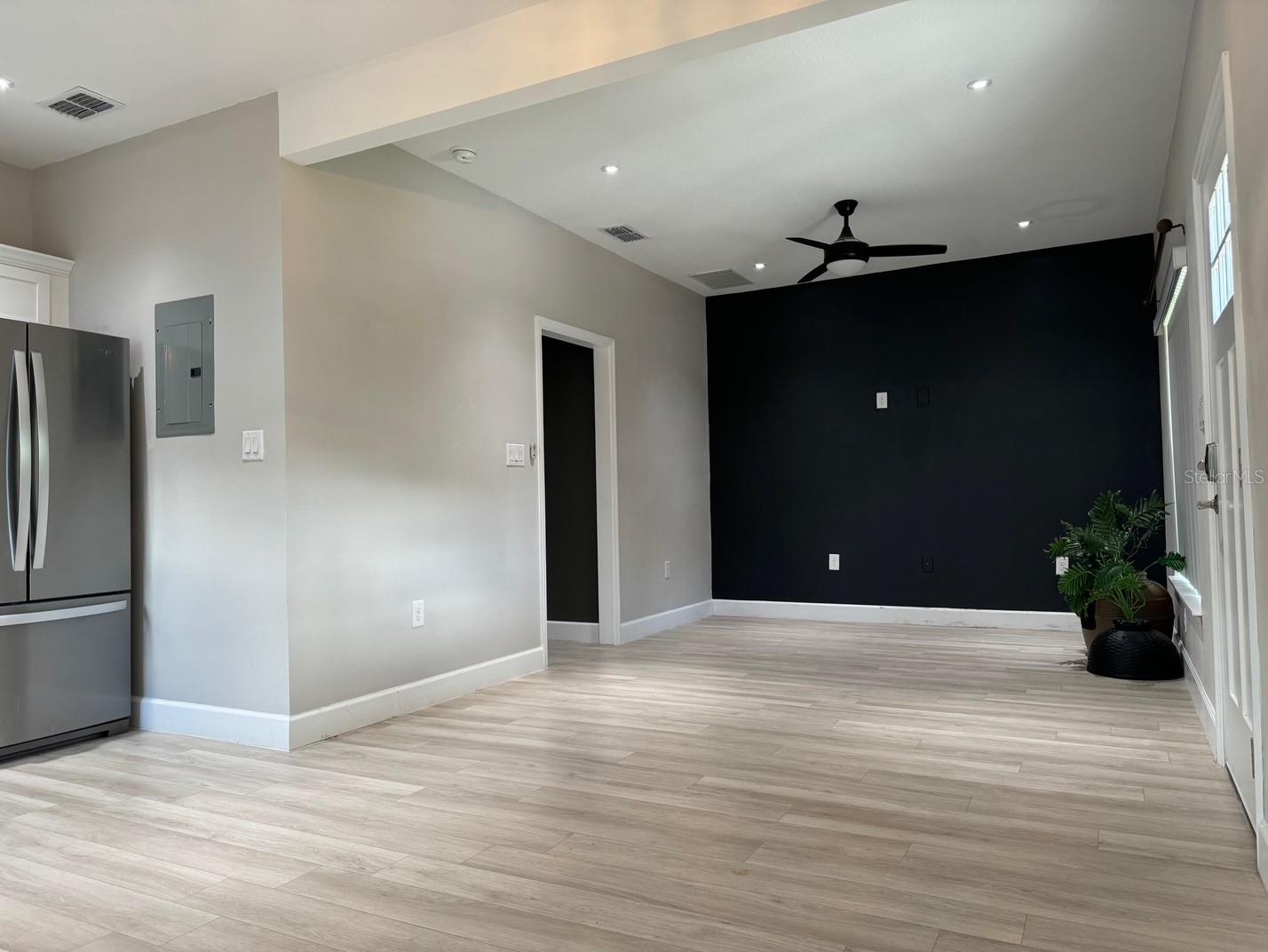 Image 4 of 10 For 2453 Sipes Avenue