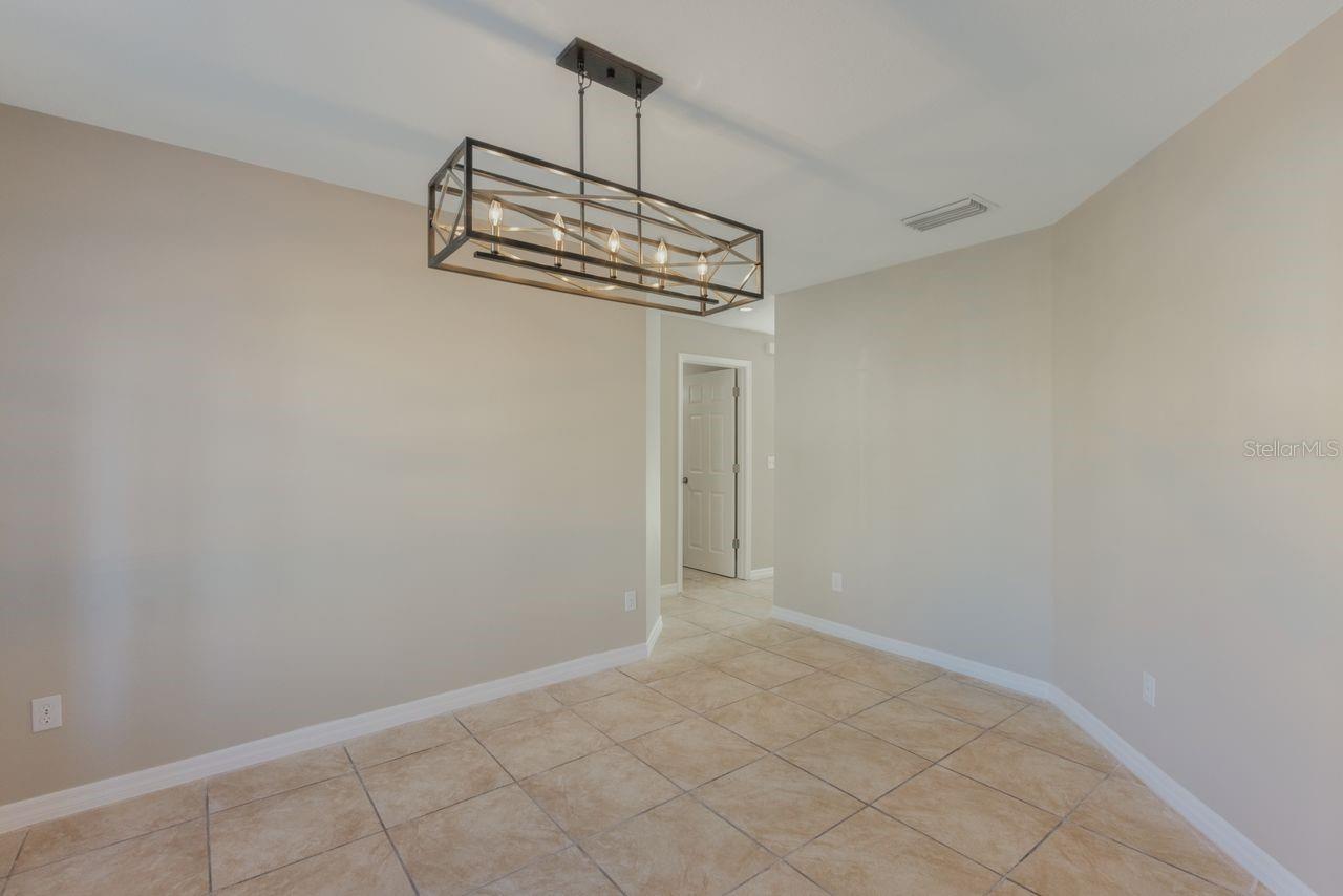 Image 9 of 39 For 12303 Bohannon Boulevard