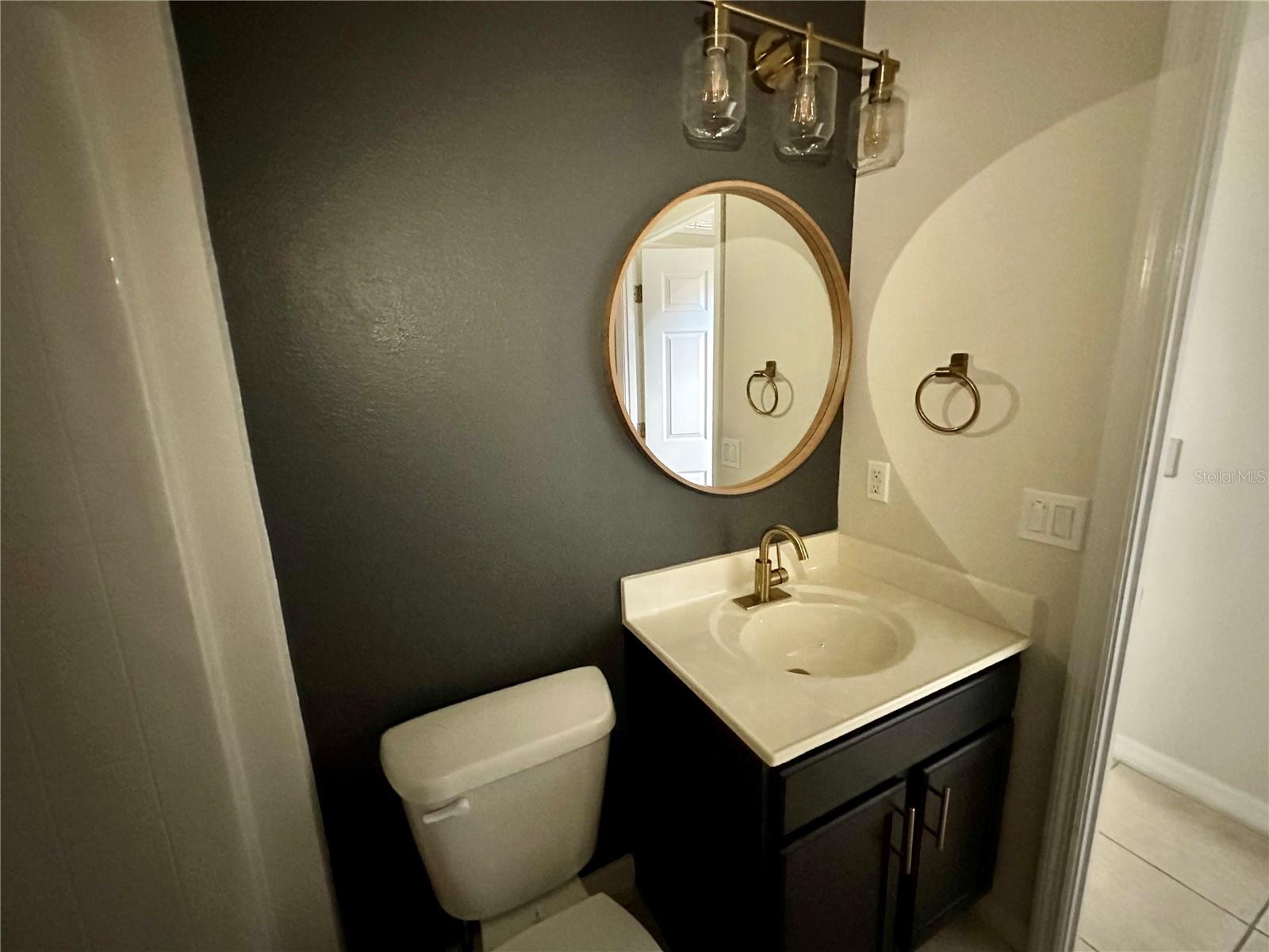 Image 10 of 26 For 707 Flagstone Street