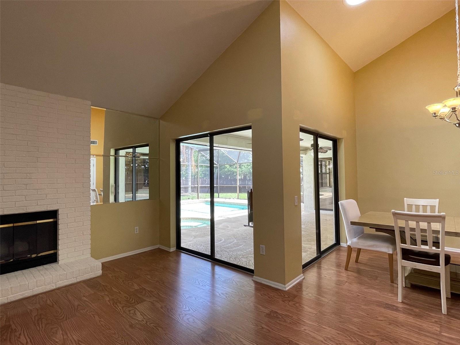 Image 7 of 53 For 7200 Green Pine Court