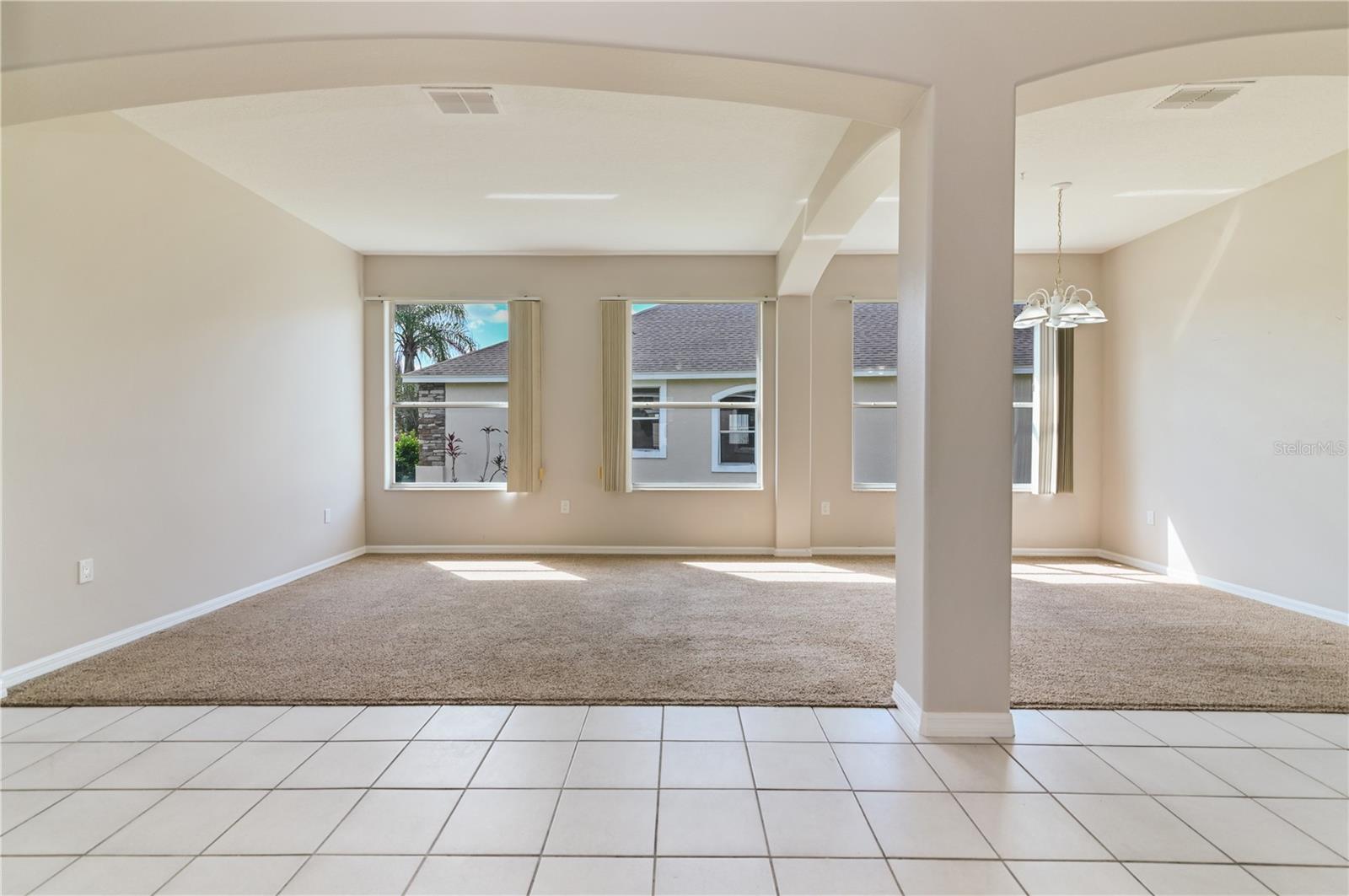 Image 12 of 55 For 1746 Golfview Drive