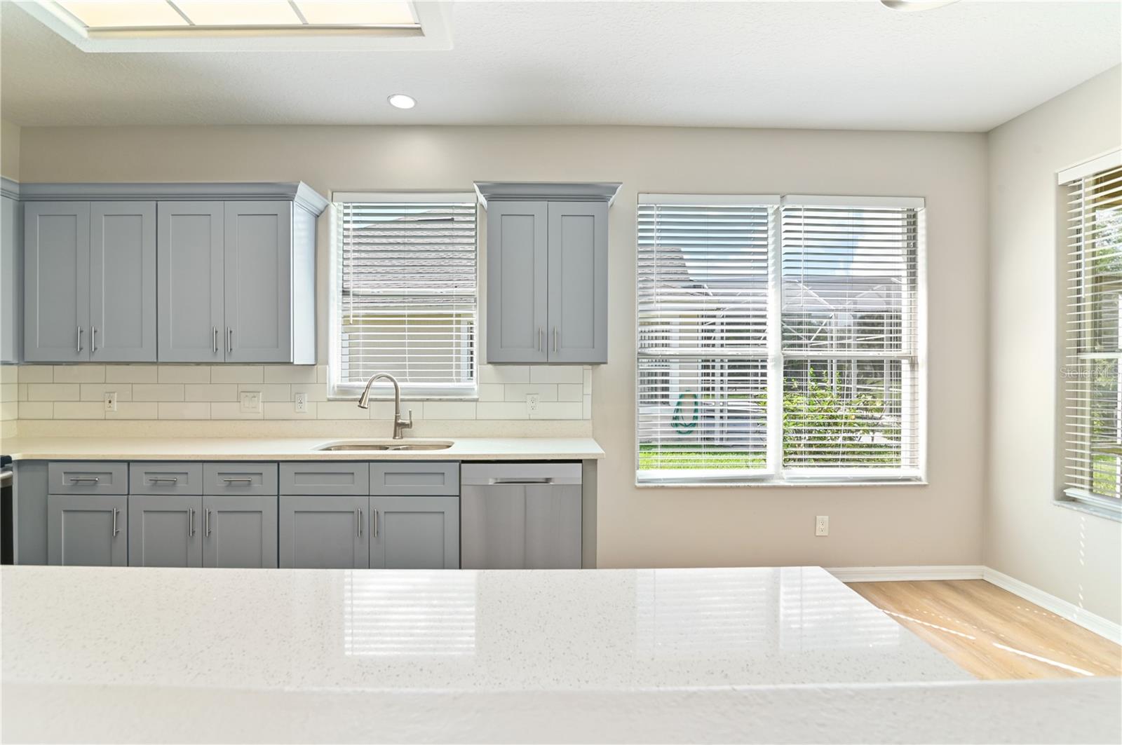 Image 18 of 55 For 1746 Golfview Drive