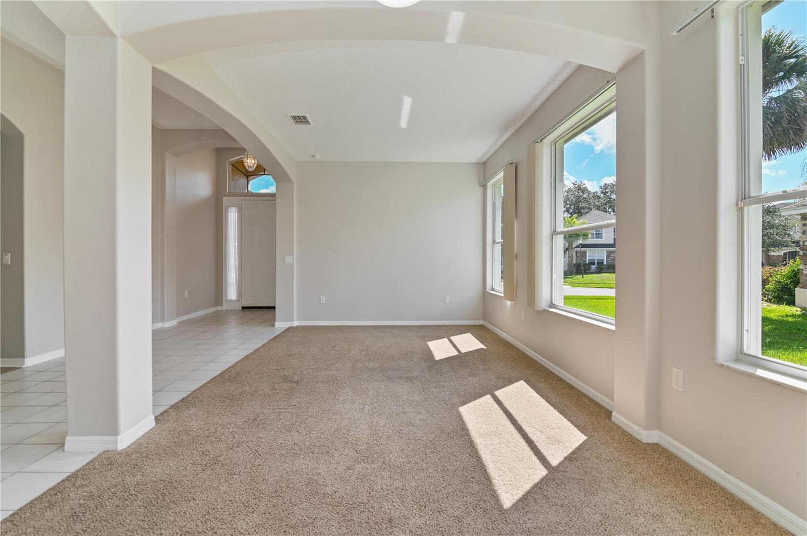 Image 9 of 55 For 1746 Golfview Drive