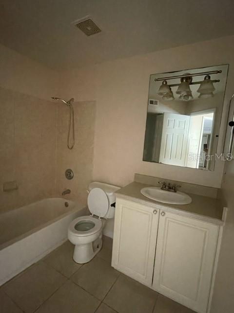 Image 11 of 11 For 1221 Bermuda Lakes Lane 202
