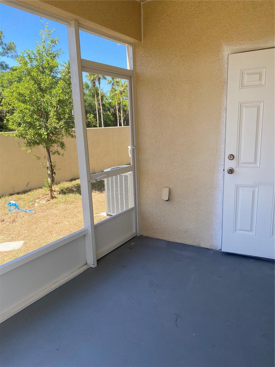 Image 12 of 30 For 4855 Coral Castle Drive