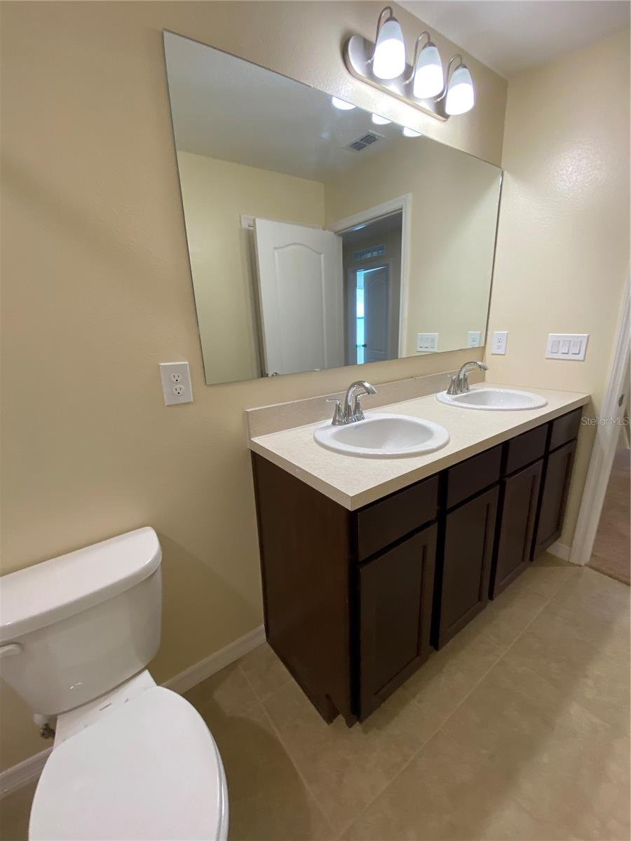 Image 22 of 30 For 4855 Coral Castle Drive