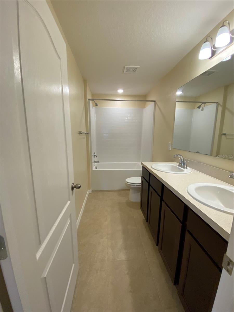 Image 23 of 30 For 4855 Coral Castle Drive