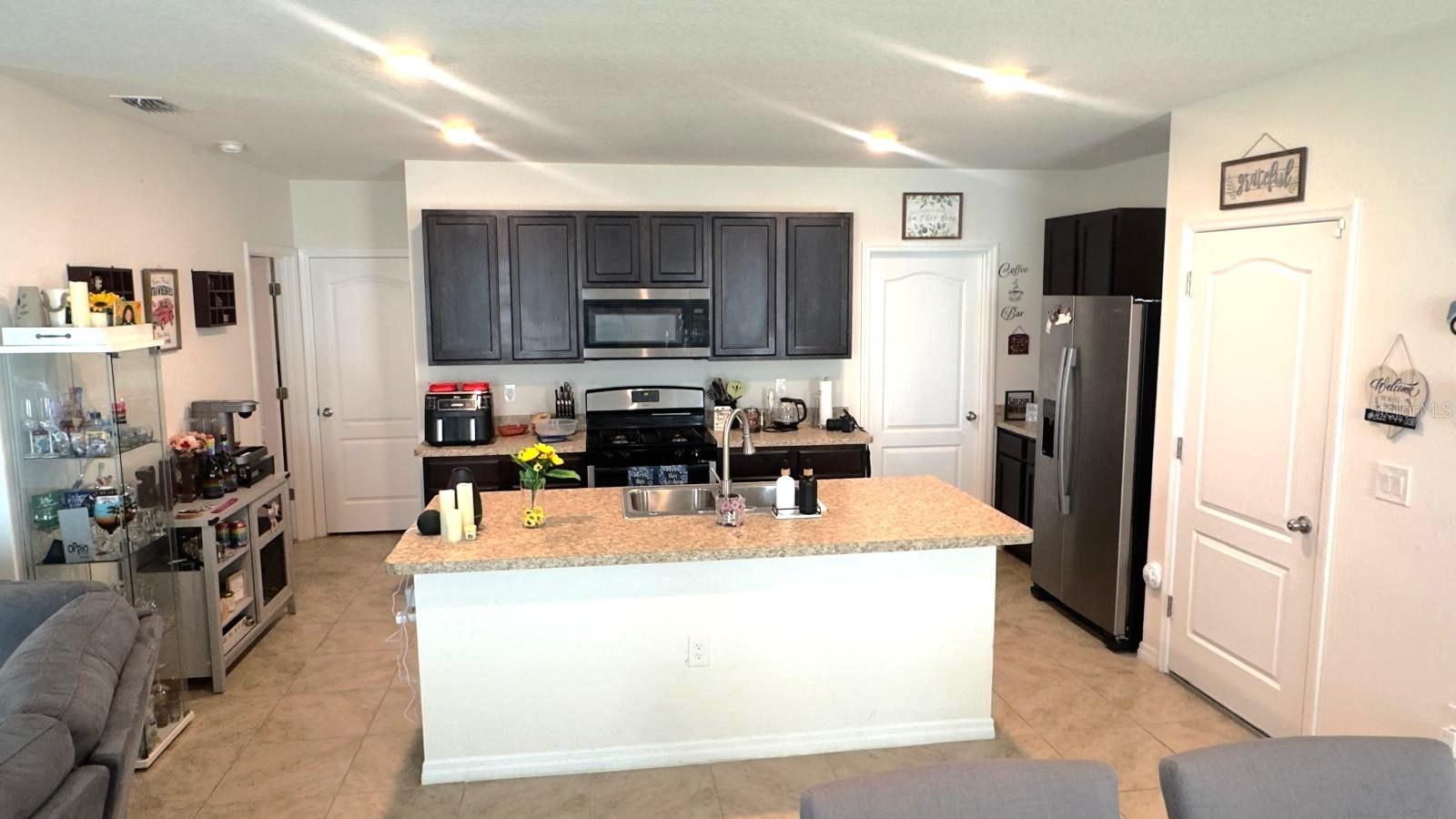 Image 11 of 28 For 3673 Caspian Street