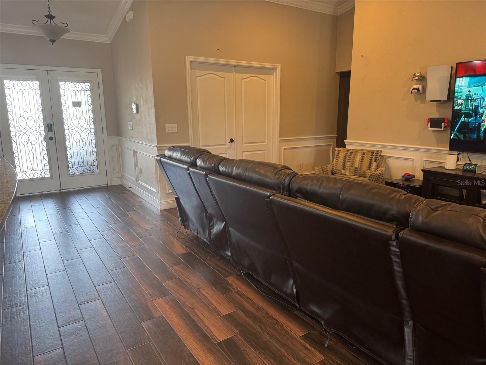 Image 6 of 32 For 18805 Nettleton Street
