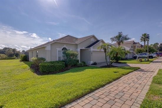 Image 2 of 41 For 926 Balmoral Drive