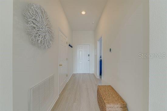 Image 3 of 41 For 926 Balmoral Drive