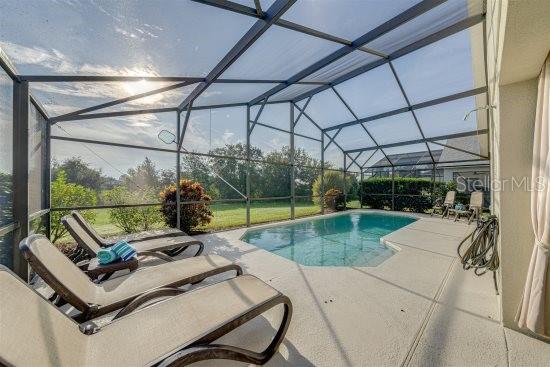 Image 37 of 41 For 926 Balmoral Drive