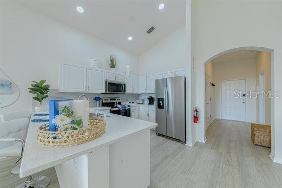 Image 5 of 41 For 926 Balmoral Drive