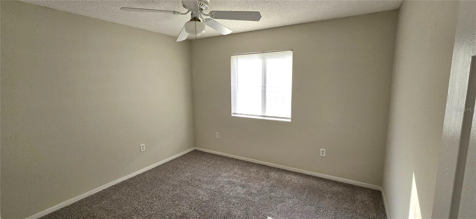 Image 13 of 17 For 1024 Spring Meadow Drive