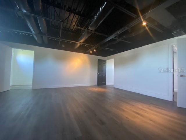 Image 8 of 22 For 406 Vine Suite B Street